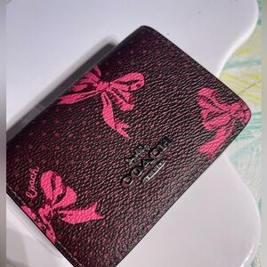 Coach Mini Wallet On a Chain Merlot Coated Canvas w/Pink Bow Print NWT